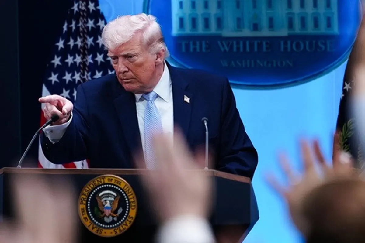 Trump Resmi Terapkan Tarif 50% ke Kanada image 0