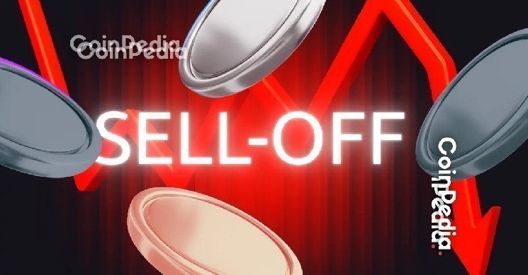 Crypto Sell-Off Intensifies as Bitcoin and Altcoins Fall Further image 1