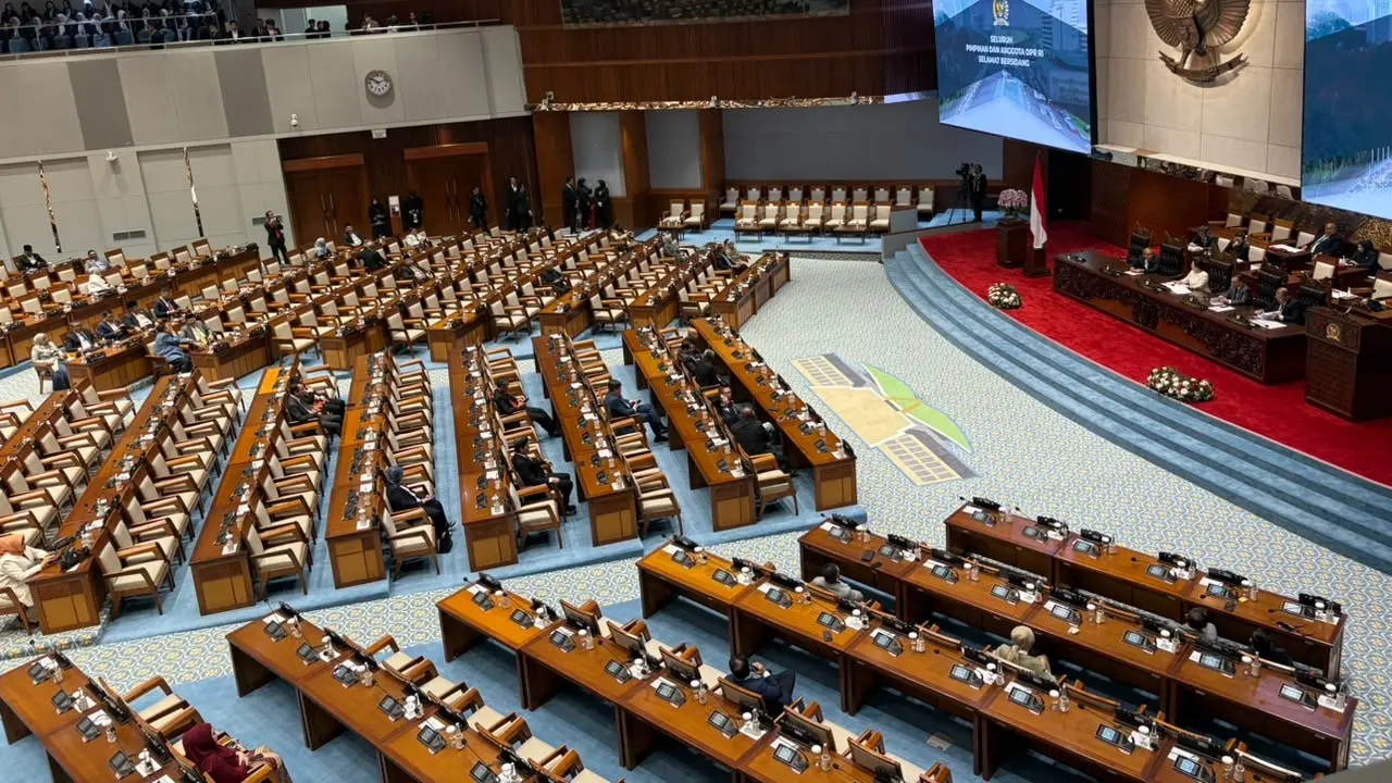 DPR Ketok APBN 2027, Belanja Negara Tembus Rp 4.106 Triliun image 0