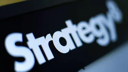 Strategy’s STRC Crashes to $89 as Bitcoin Treasury Risks Shake High-Yield Investors