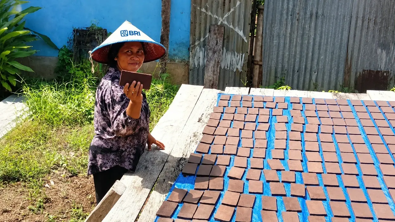 BRI Raih Penghargaan Women on the Move 2026, Dorong Perempuan UMKM Tumbuh dan Naik Kelas image 0