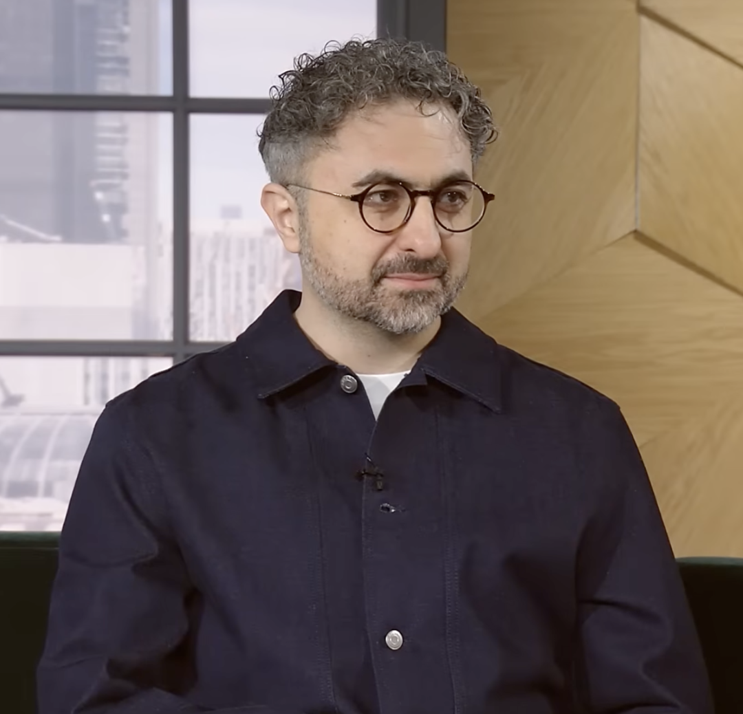 微软放话一年消灭白领！硅谷老板流行借助AI亲自上手一切 image 1