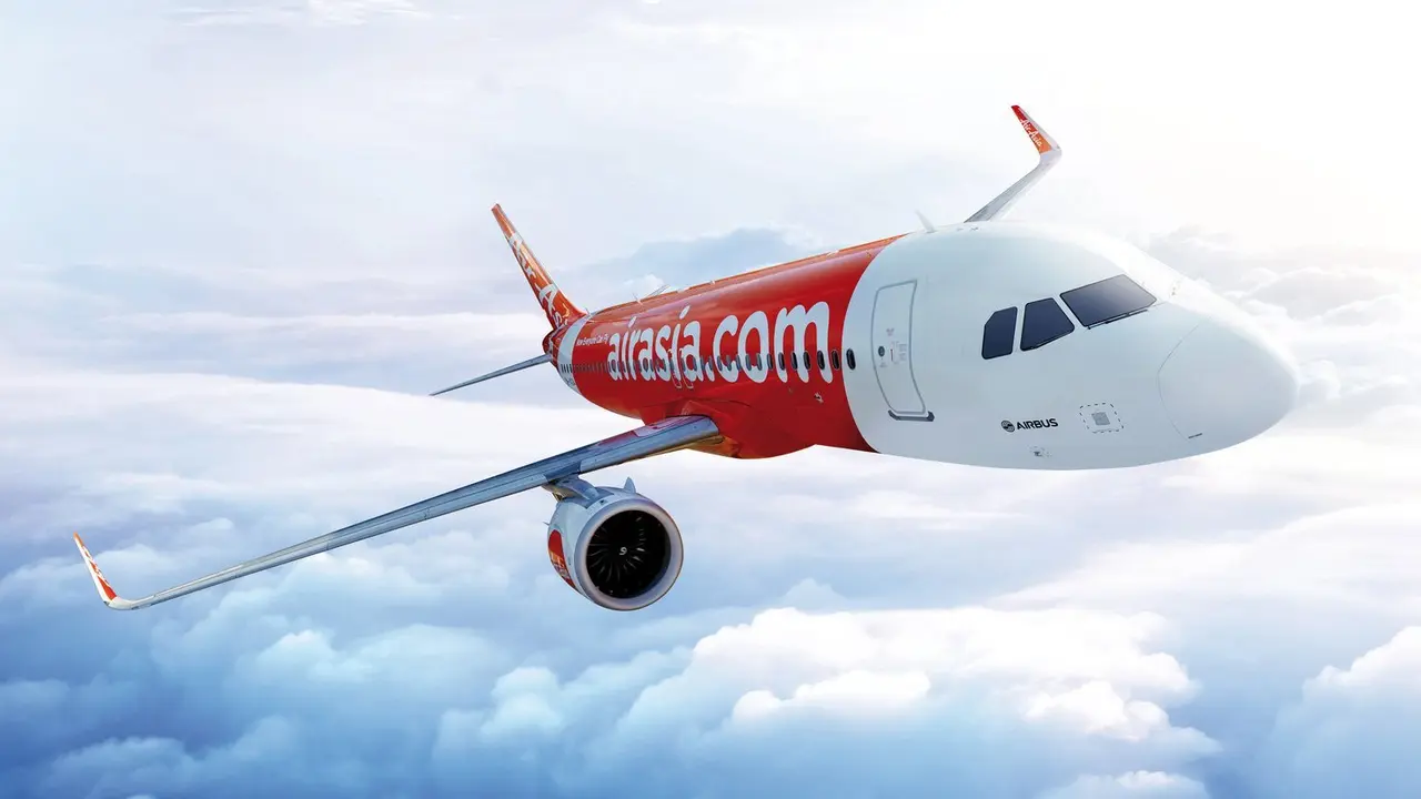 Harga Avtur Melonjak, AirAsia hingga Vietjet Kompak Naikkan Harga Tiket image 0