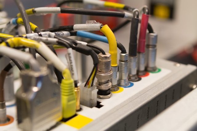 TE Connectivity plc (TEL) Positioned for AI-Driven Growth Amid Strong Order Book image