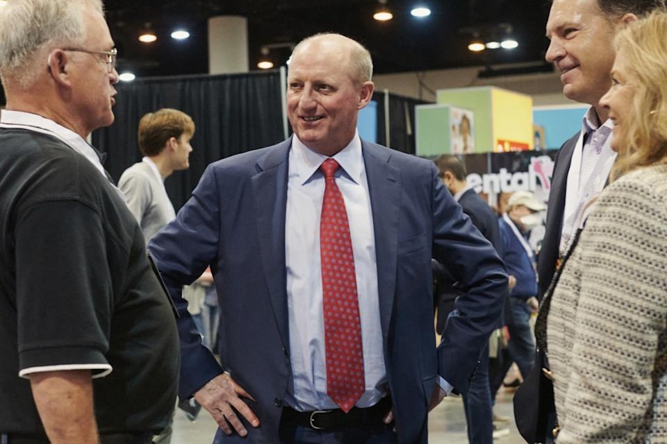 Berkshire Hathaway Profits Fall Due to Weaker Insurance Performance