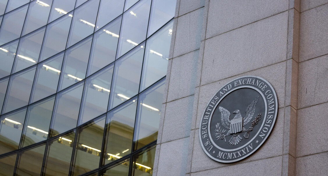 أعضاء الكونغرس الأمريكي يثيرون مخاوف من "الدفع مقابل اللعب" بعد أن أسقطت SEC 12 قضية تتعلق بالعملات المشفرة وأوقفت التحقيق مع Justin Sun