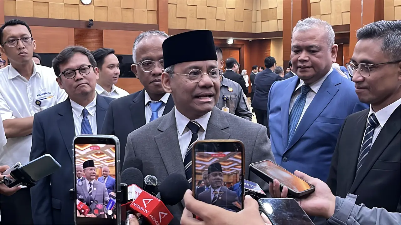 Suahasil Buka Arah Sekolah Gratis dari Evaluasi Anggaran Pendidikan Rp 824 Triliun image 0