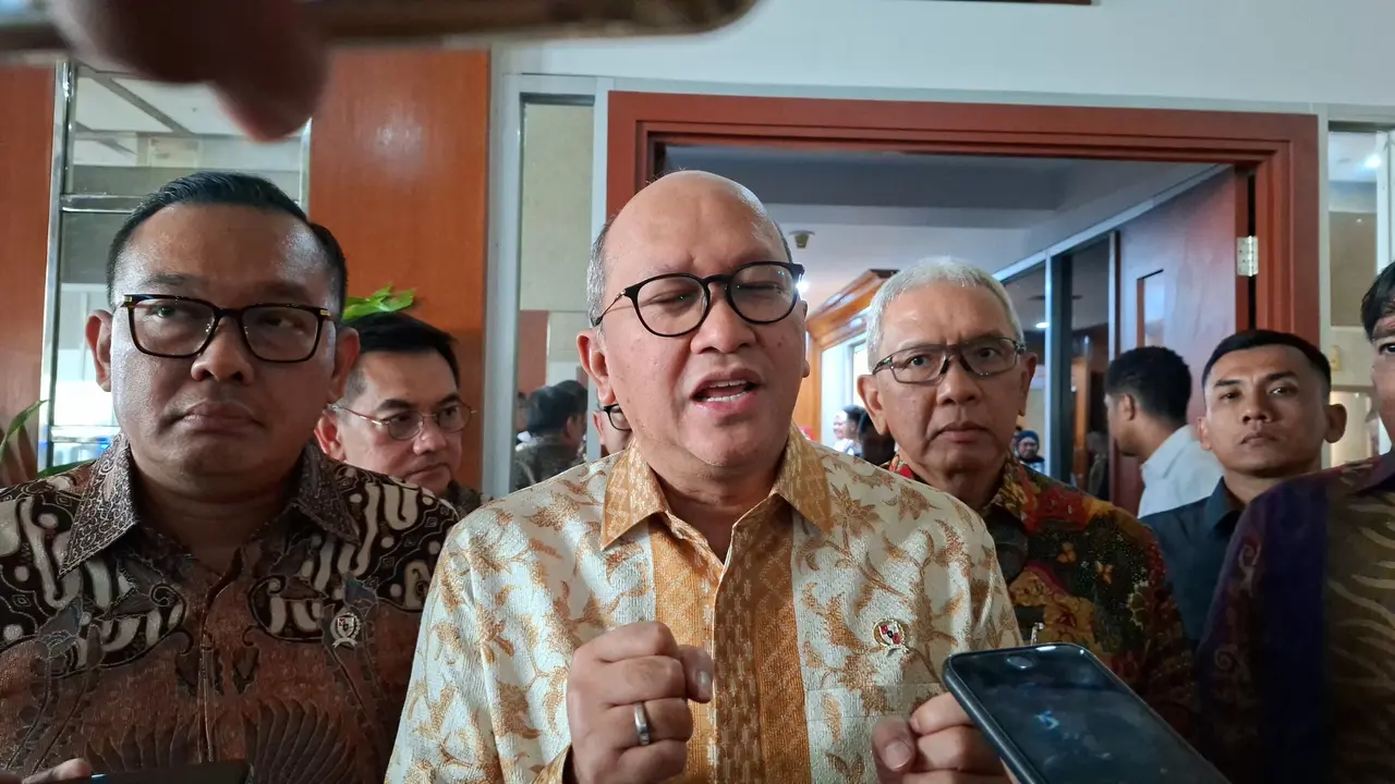 Hilirisasi Jadi Fokus Investasi 2027, Rosan Bidik Sektor Nonmineral image 0