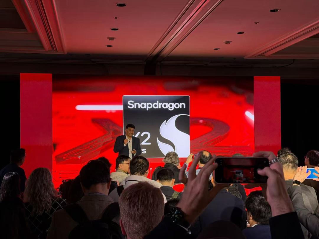 雷军回应YU7「丢轮保车」：奔驰早就在用/周冠宇加盟凯迪拉克F1车队/格力：不涨价、不跟进「铝代铜」 image 22