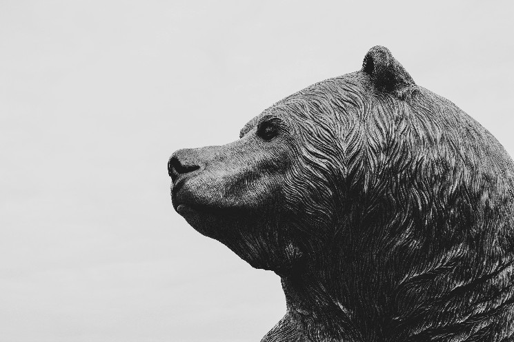 Crypto slides as oil spike, macro jitters trigger derivatives unwind image 1