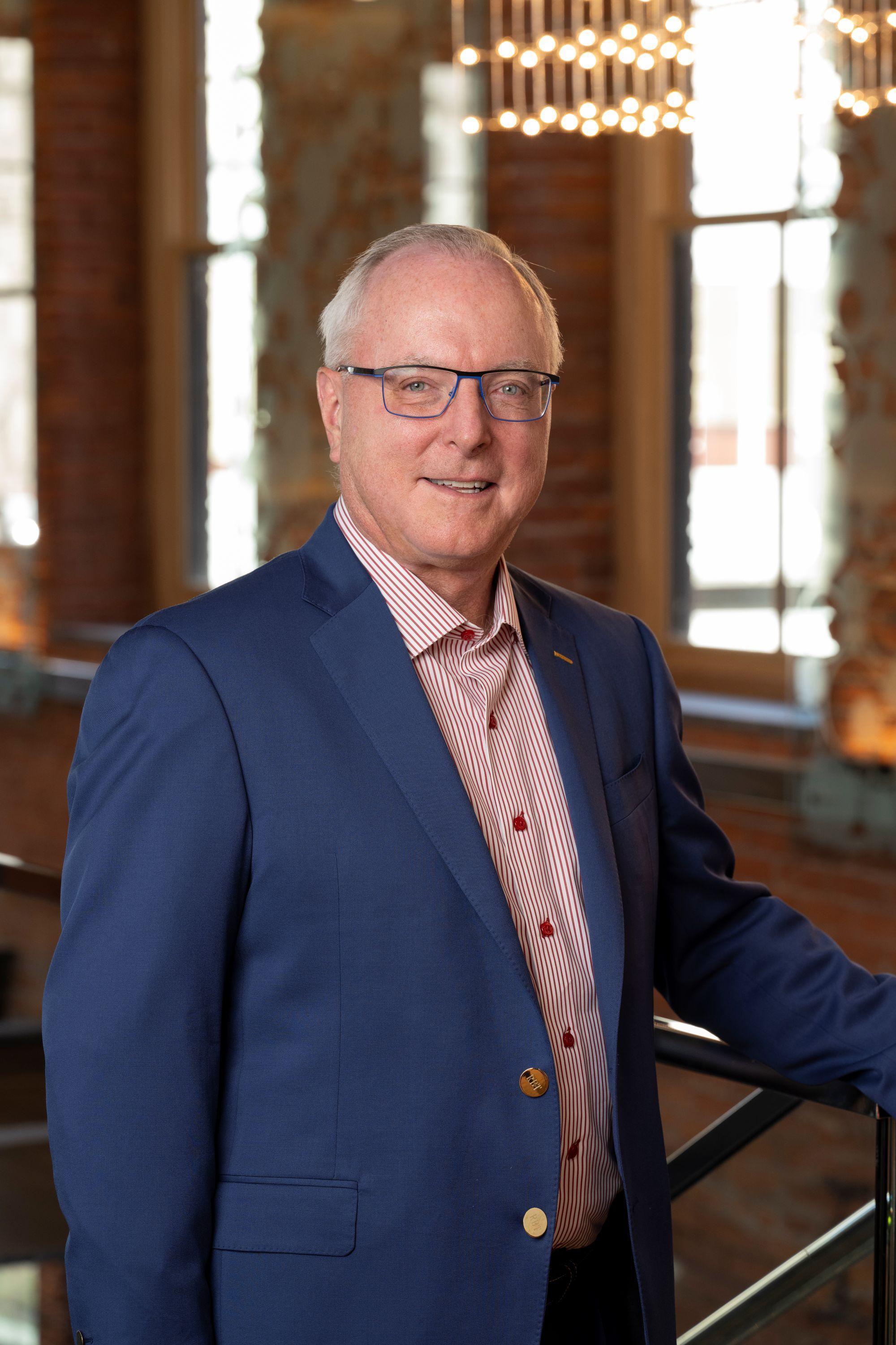 Constellation Brands Announces CEO Succession Plan image