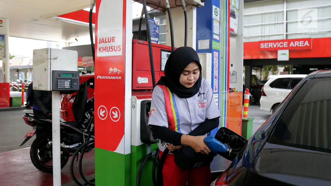 Harga Pertamax Turbo hingga Dexlite Turun, Cek di Sini Daftar Lengkapnya image 0