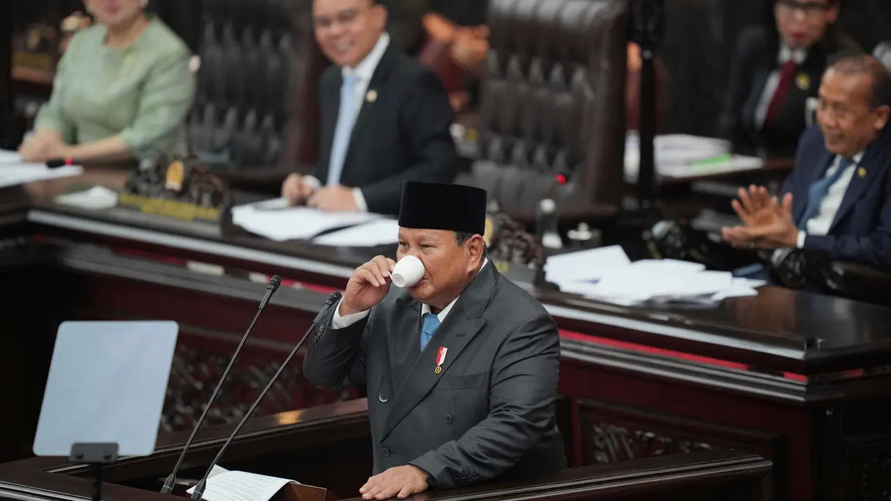 Prabowo: Kita Bangun PFII Agar Modal Dunia Dapat Kepastian di Indonesia image 0