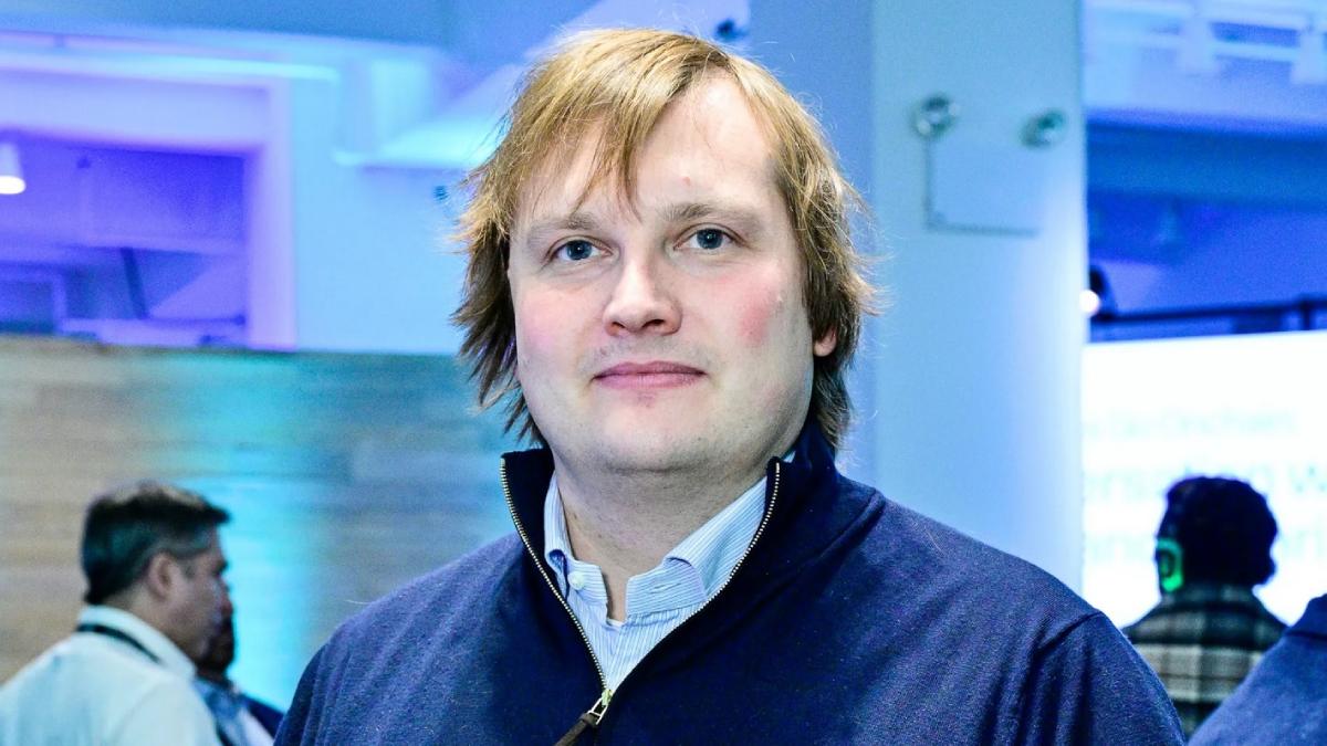  Трейдер купил Aave по курсу, в 1,345 раз превышающему рыночный 