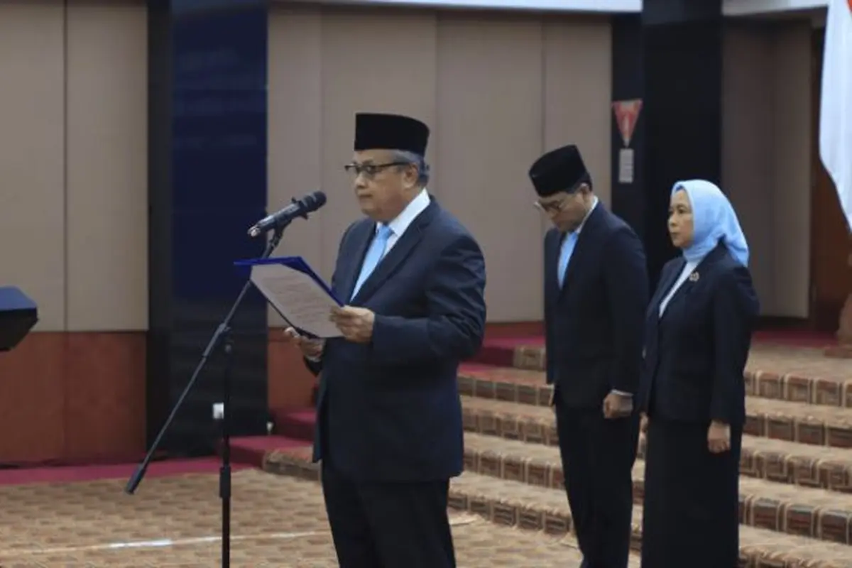 Gubernur BI Lantik 12 Pemimpin Satuan Kerja di Bank Indonesia image 0