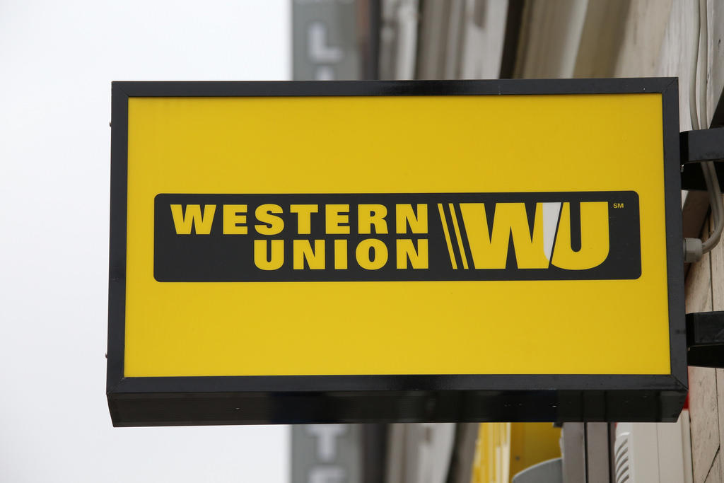 Western Union Partners (WU) with Crossmint to Launch USD Stablecoin on Solana