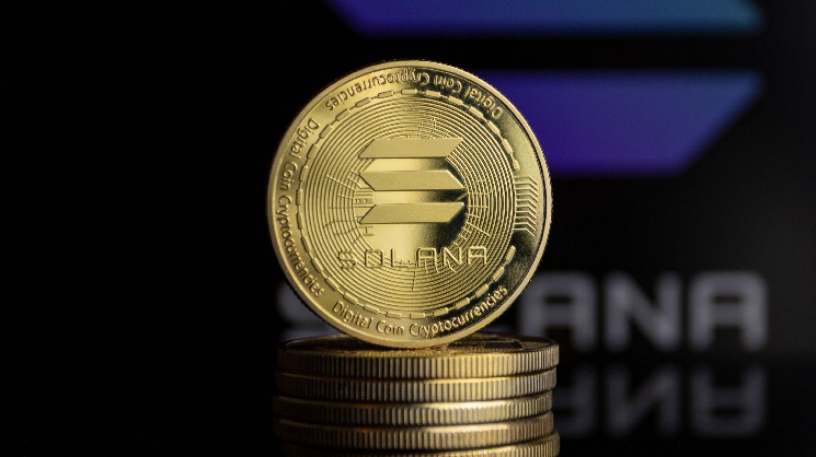 Solana Leads Stablecoin Volume With 36% Share as $92 Level Looms image 0