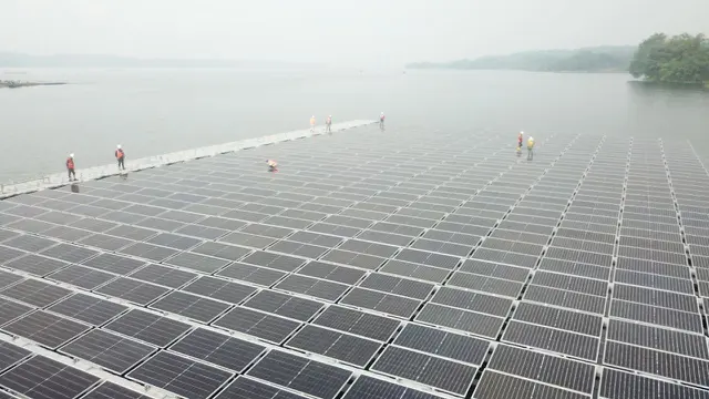 Kejar Program Pembangkit Tenaga Surya, PLN Sempat Terkendala Lahan image 2