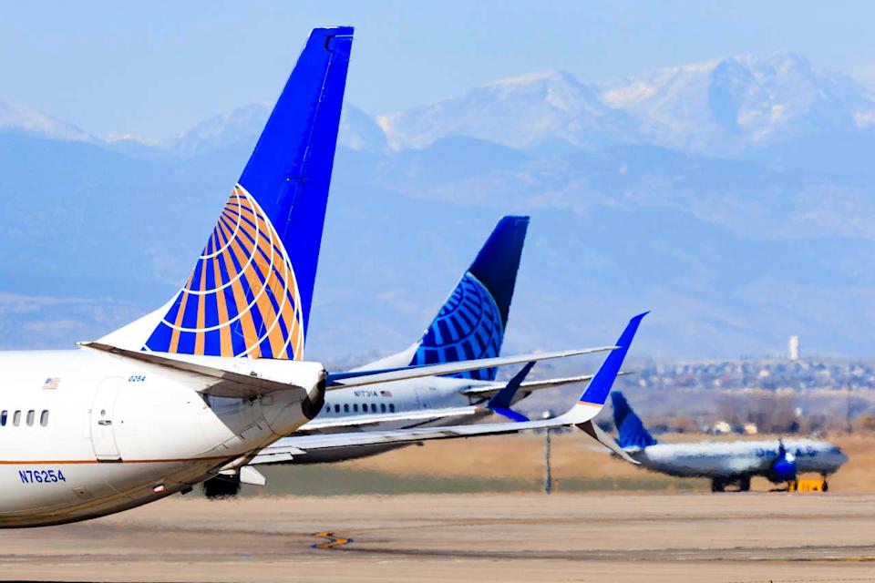 United Airlines will soon limit its top loyalty benefits to those who hold its credit cards. Does having the card make sense?