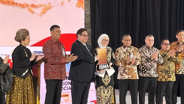 Dorong Bisnis Bullion, Menko Airlangga Resmikan IBMA image 2