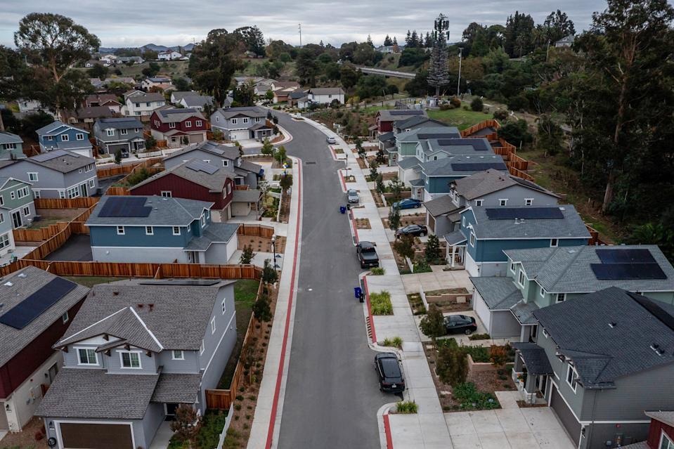 US Home Loan Rates Drop to Lowest Level Since 2022, Encouraging More Refinancing