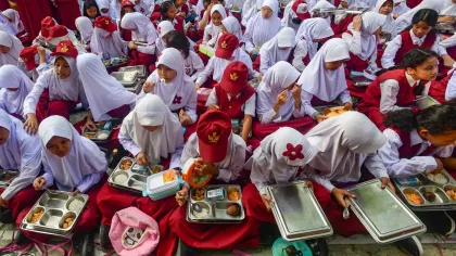 Anggaran MBG Rp 240 Triliun Masih dari Pos Pendidikan, Purbaya Beri Penjelasan