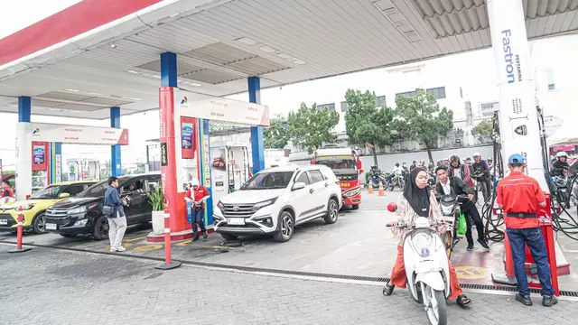 Bahlil Lahadalia Ungkap Penyebab Antrean Panjang BBM di Sumut image 1