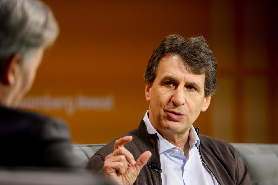 Private Market Giants Caution About Growing Strain as Credit Weakness Deepens