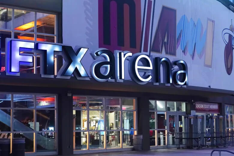 加密广告赞助史：一场购买注意力与合法性的周期实验 image 1