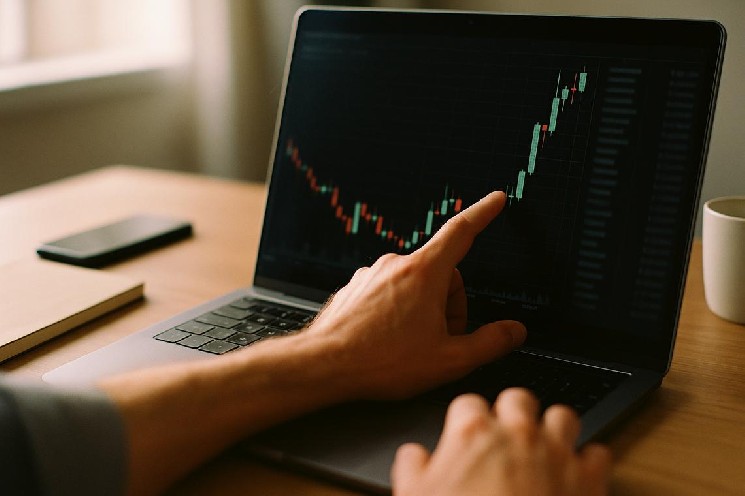 Cardano whales signal potential ADA price recovery as supply tightens image 1