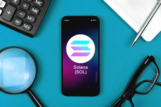 Solana Could Reach $1,600+ Within Five Years, Bitwise CIO Says