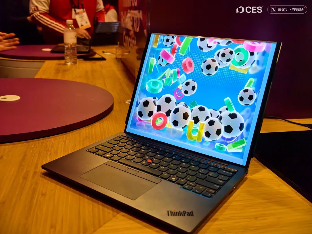 Lenovo held a tech gala at the Sphere, showcasing both foldable phones and foldable computers | CES image 15