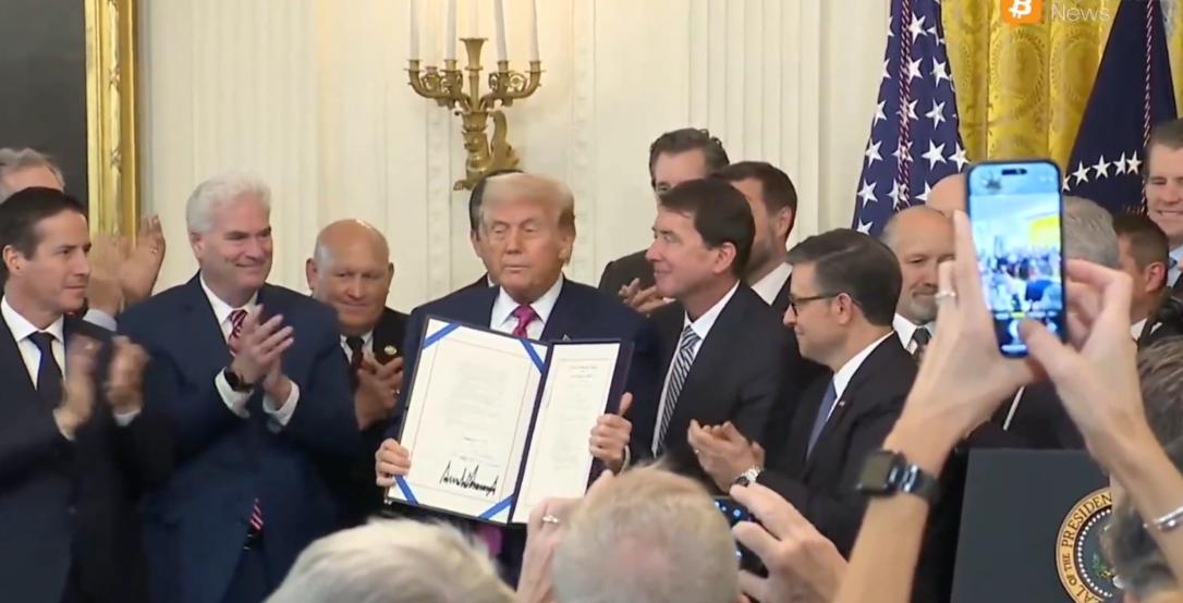 Trend Research：2026年科技与AI公司将加速布局稳定币，WLFI及USD1将成最大受益者 image 1