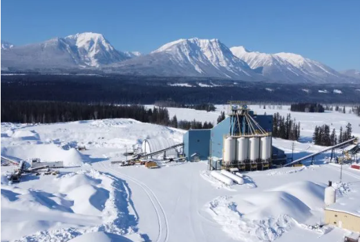 British Columbia issues environmental assessment for Vitreo’s $300M silica sand mine