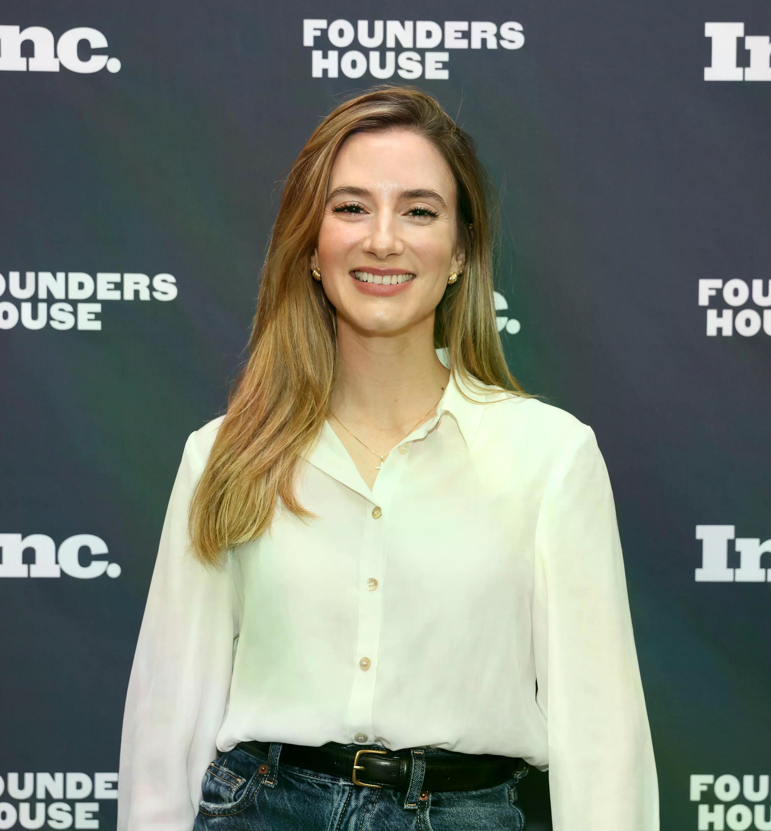 تضاعفت قيمة Kalshi خلال ستة أشهر لتصل إلى 40 مليار، واستثمرت Sequoia و Wellington مبلغ 750 مليون إضافي. image 0