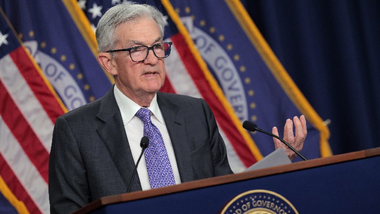 Traders bet on calm as Fed rate cut looms