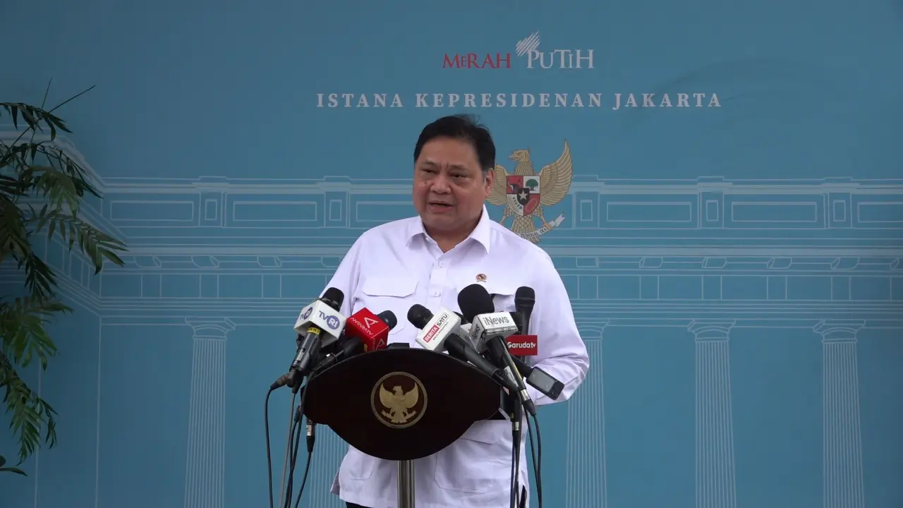 OJK Minta Insentif Buat ETF Emas, Airlangga Siapkan Aturan image 1