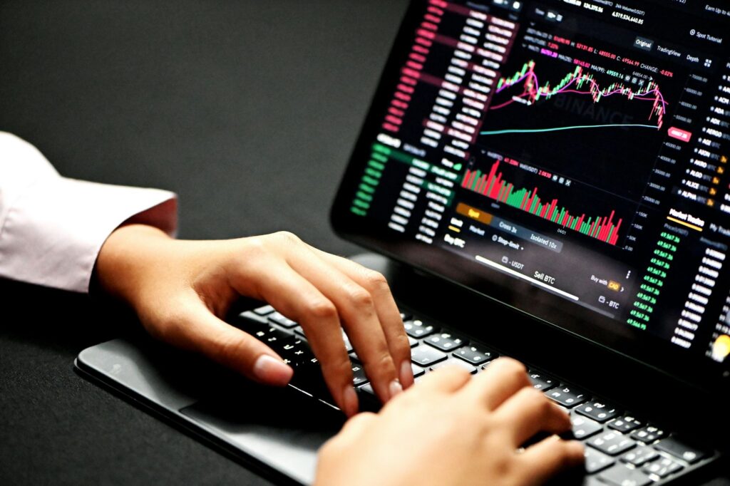 Top Crypto to Buy Now: BlockDAG, Polygon, Shiba Inu, and Bonk Gain Strong Market Interest  image 1