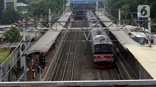 Butuh 156 Rangkaian KRL, KAI dan INKA Integrasikan Ekosistem Bisnis image 1