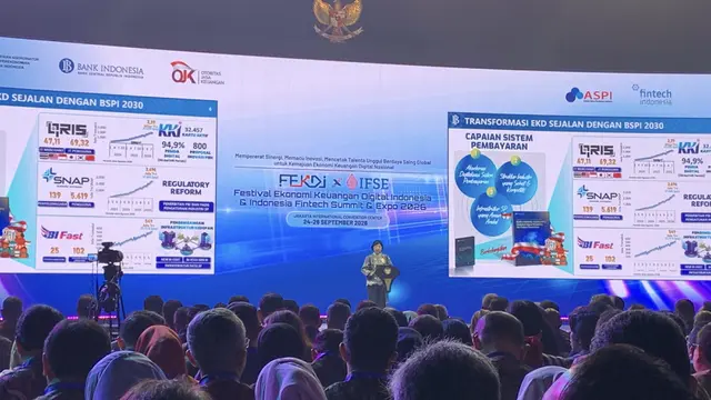 518 Pemda Go Digital, Airlangga Ungkap Retribusi Nontunai Tembus Rp 155 Triliun image 1
